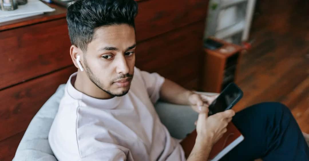 Czy podcasty zastąpią tradycyjne słuchowiska radiowe?