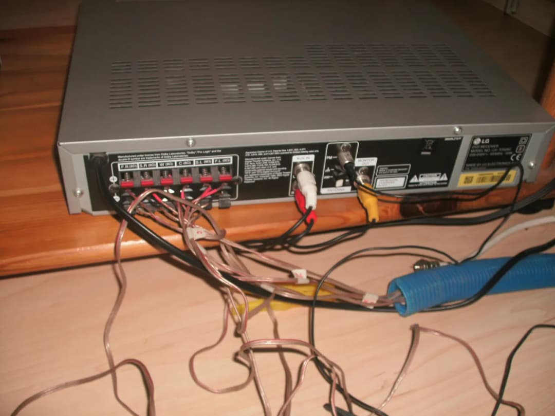 Jak podłączyć kino domowe do telewizora LG - proste metody i porady