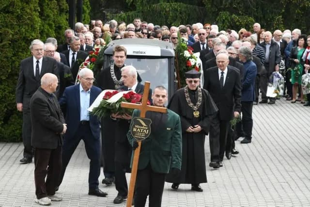 Nekrologi i kalendarz pogrzebów Zielona Góra - terminarz pogrzebów w Zielonej Górze