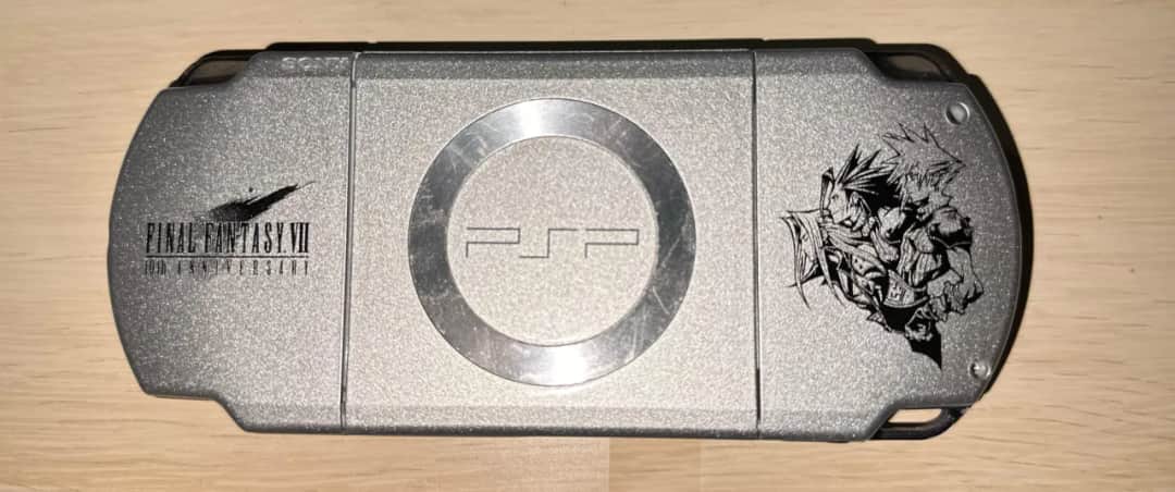 Jak pobrać gry na PSP za darmo - bezpieczne i legalne opcje